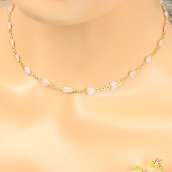 "Minimalist Necklace – Timeless, Elegant Jewelry for Her, MAR091183 - Picture 8 of 9